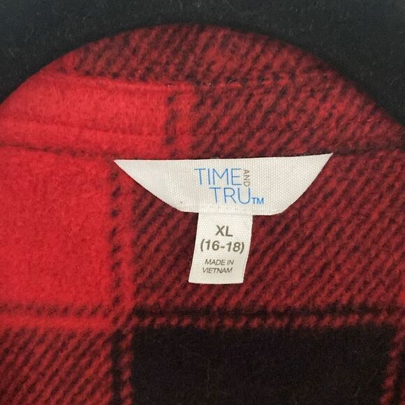Time and Tru- red and black plaid soft over coat- Size XL - Picture 3 of 5